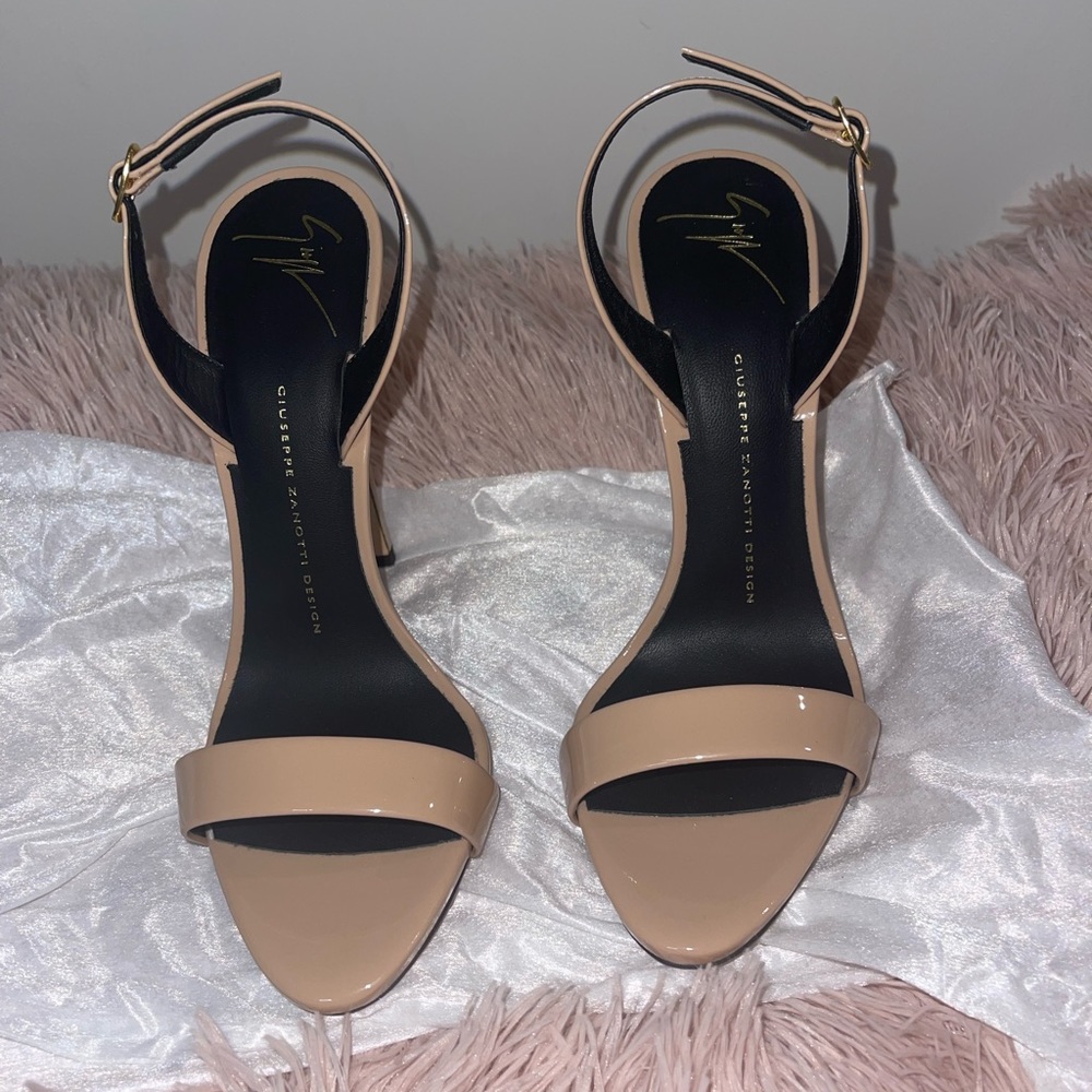 Giuseppe Zanotti sandals